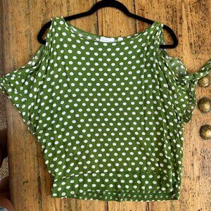 New York & Company Womens Green Polka Dot Cold Shoulder Top Size L Rayon